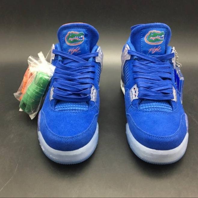 Les baskets Air Jordan 4 offrent un style iconique et une performance remarquable.
leur design distinctif pas cher. le moin cher.