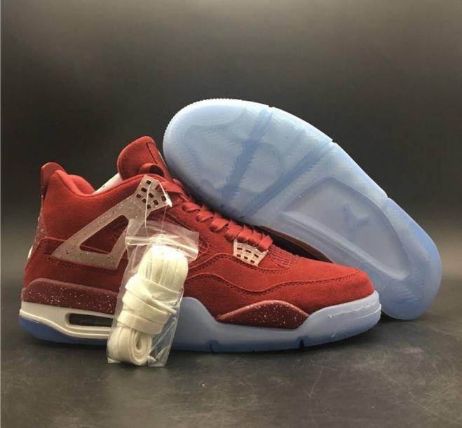 Les baskets Air Jordan 4 offrent un style iconique et une performance remarquable.
leur design distinctif pas cher. le moin cher.