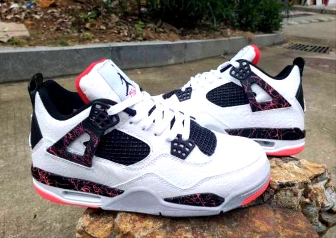 Les baskets Air Jordan 4 offrent un style iconique et une performance remarquable.
leur design distinctif pas cher. le moin cher.