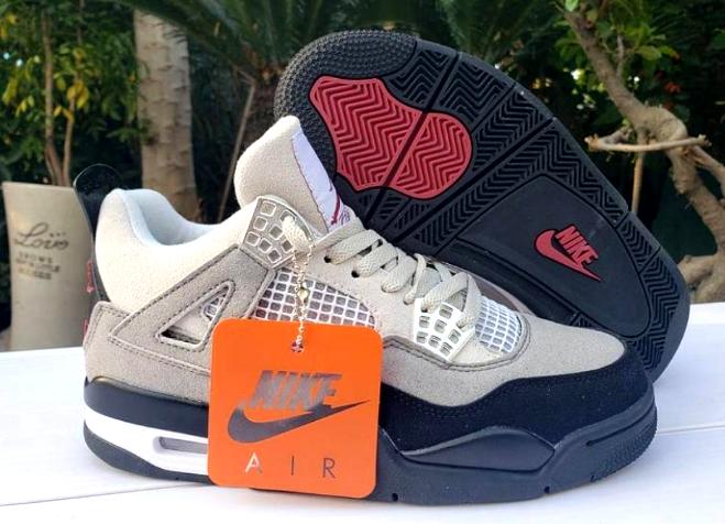 Les baskets Air Jordan 4 offrent un style iconique et une performance remarquable.
leur design distinctif pas cher. le moin cher.