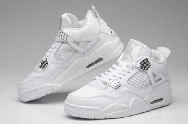 Les baskets Air Jordan 4 offrent un style iconique et une performance remarquable.
leur design distinctif pas cher. le moin cher.