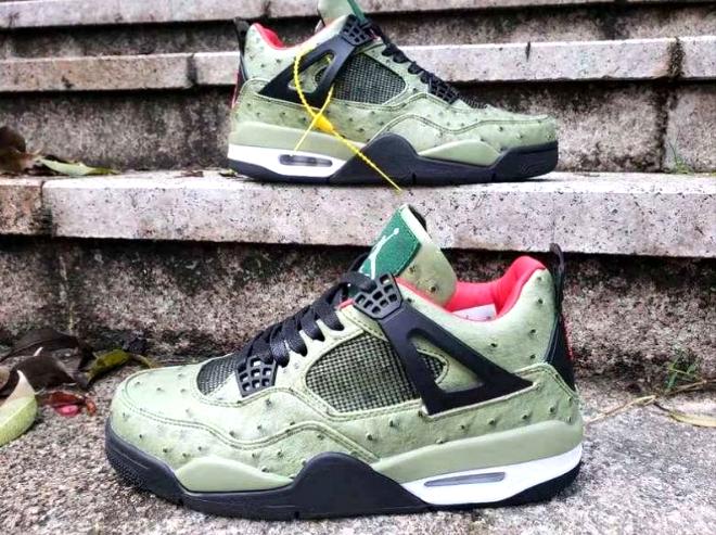 Les baskets Air Jordan 4 offrent un style iconique et une performance remarquable.
leur design distinctif pas cher. le moin cher.