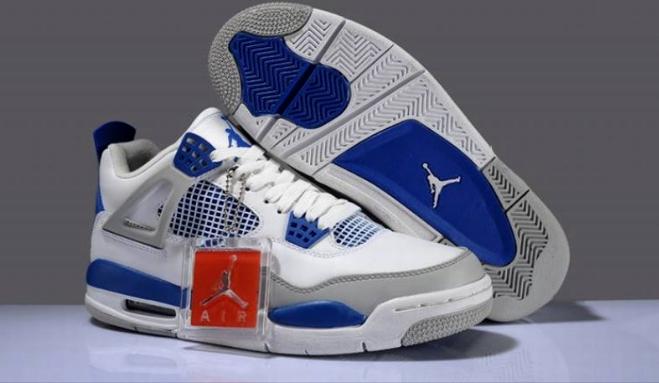 Les baskets Air Jordan 4 offrent un style iconique et une performance remarquable.
leur design distinctif pas cher. le moin cher.