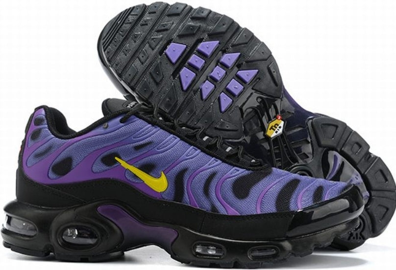 baskets Nike tn requin air max X suprême Purple