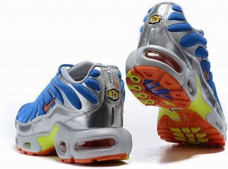 baskets Nike Air Max Plus tn Hyper Royal Sunblush