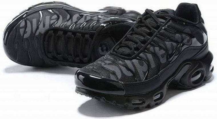 baskets nike tn requin air max X suprême Full Black