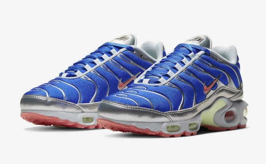 baskets Nike Air Max Plus Hyper Royal Sunblush