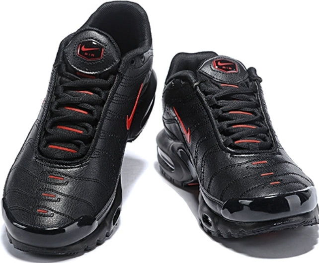 Les baskets Nike TN Mercurial incarnent un style audacieux et une performance ultime.
, leur design distinctif.pas cher.le moins cher.