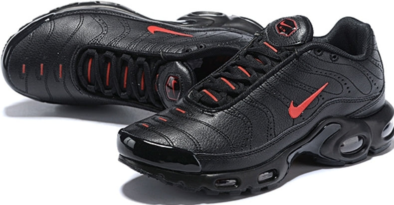 Les baskets Nike TN Mercurial incarnent un style audacieux et une performance ultime.
, leur design distinctif.pas cher.le moins cher.