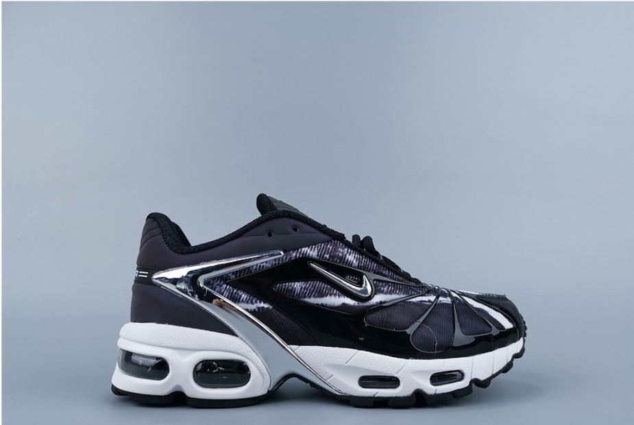 les baskets Nike TN air max Tailwind Skepta X offrent un style distinctif et une performance exceptionnelle.
De plus, leur design unique. Pas cher.le moins cher.
