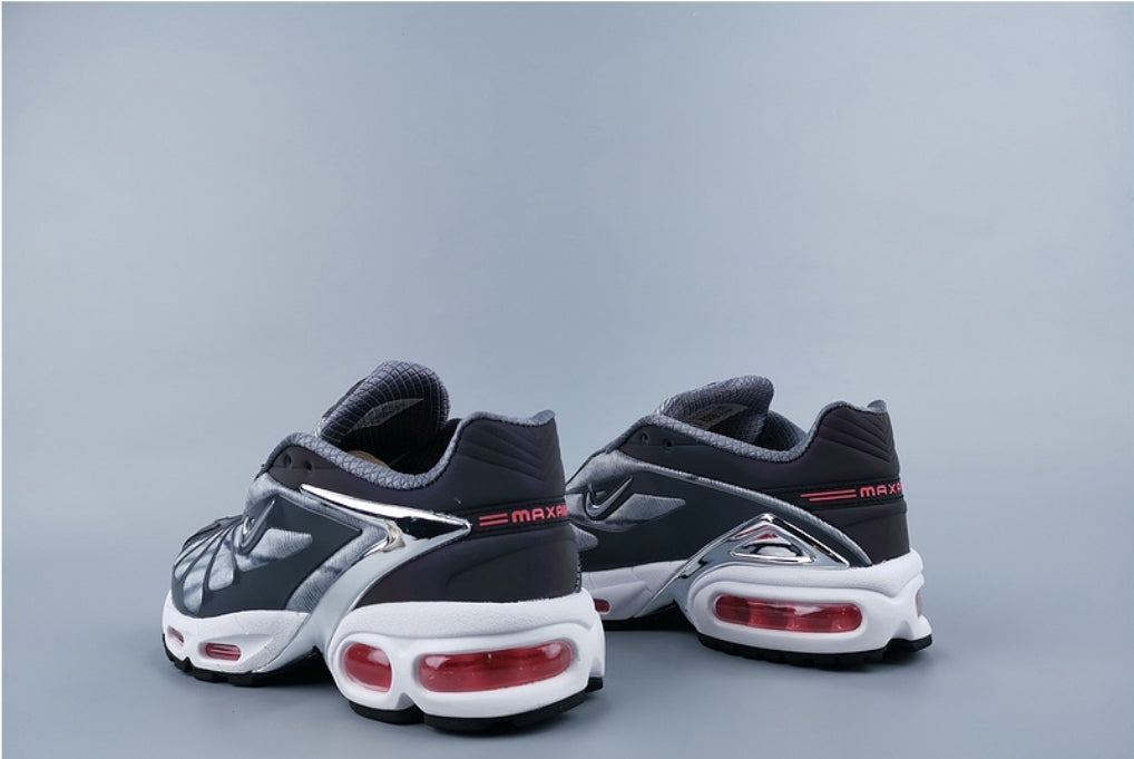 les baskets Nike TN air max Tailwind Skepta X offrent un style distinctif et une performance exceptionnelle.
De plus, leur design unique. Pas cher.le moins cher.