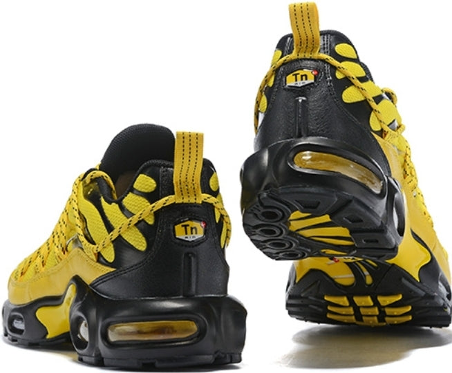 Les baskets Nike TN Champagne allient élégance et performance de haut niveau.
De plus, leur design distinctif et leur utilisation.