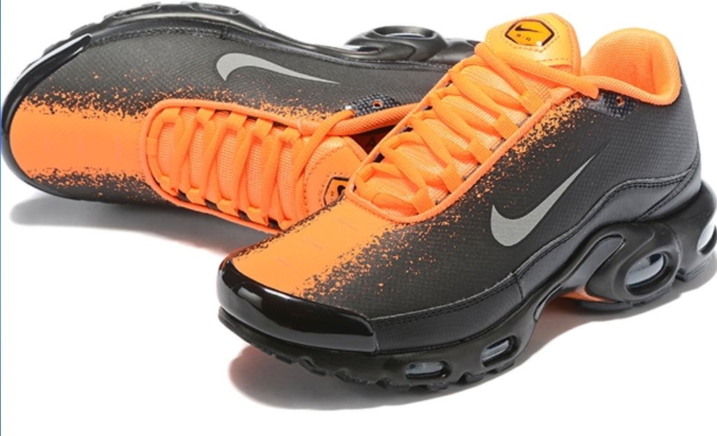Les baskets Nike TN Mercurial incarnent un style audacieux et une performance ultime.
, leur design distinctif.pas cher.le moins cher.