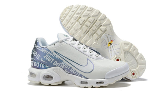 Les baskets Nike TN Mercurial incarnent un style audacieux et une performance ultime.
, leur design distinctif.pas cher.le moins cher.