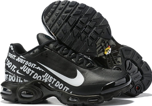 Les baskets Nike TN Mercurial incarnent un style audacieux et une performance ultime.
, leur design distinctif.pas cher.le moins cher.