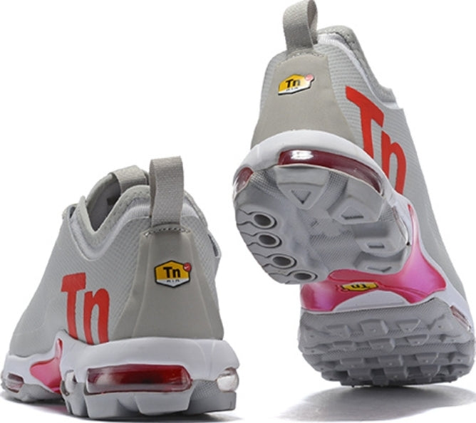 Les baskets Nike TN Mercurial incarnent un style audacieux et une performance ultime.
, leur design distinctif.pas cher.le moins cher.
