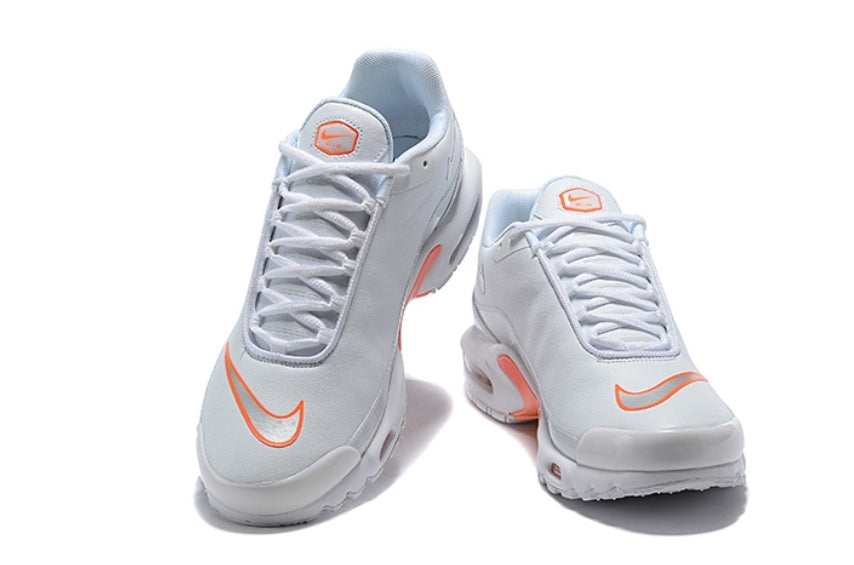 Les baskets Nike TN Mercurial incarnent un style audacieux et une performance ultime.
, leur design distinctif.pas cher.le moins cher.