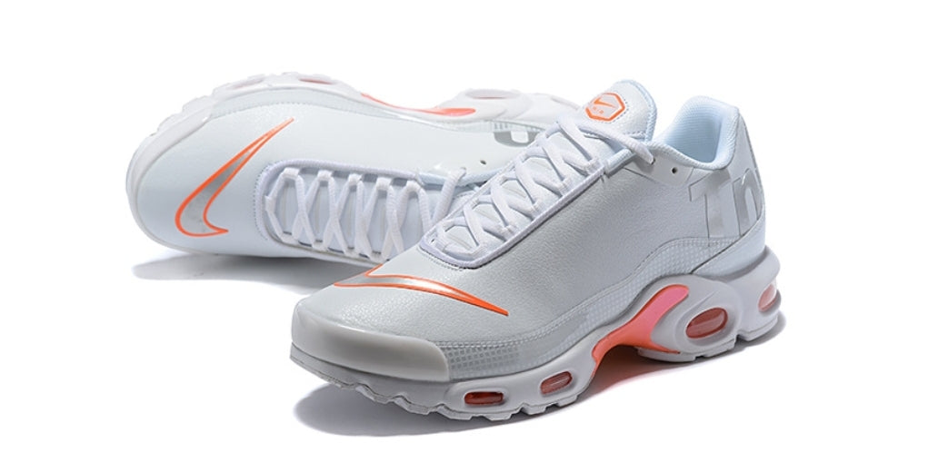 Les baskets Nike TN Mercurial incarnent un style audacieux et une performance ultime.
, leur design distinctif.pas cher.le moins cher.