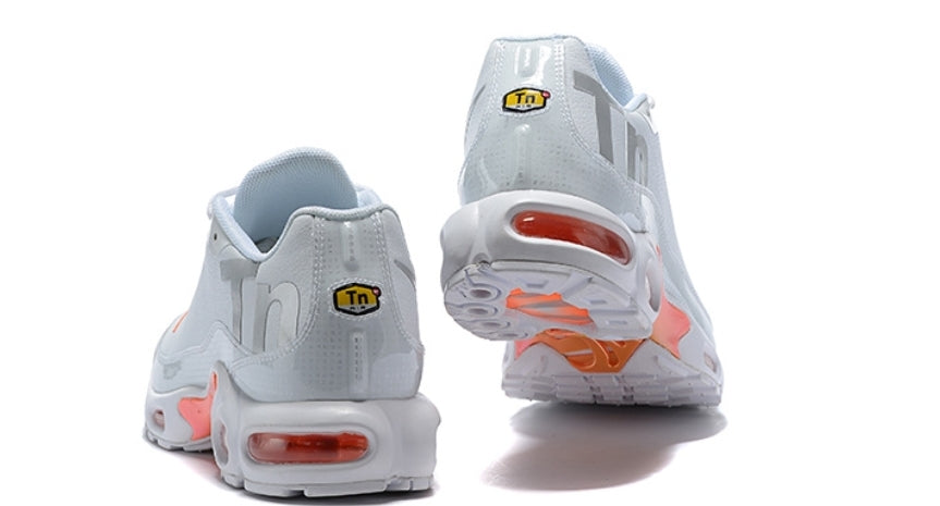 Les baskets Nike TN Mercurial incarnent un style audacieux et une performance ultime.
, leur design distinctif.pas cher.le moins cher.