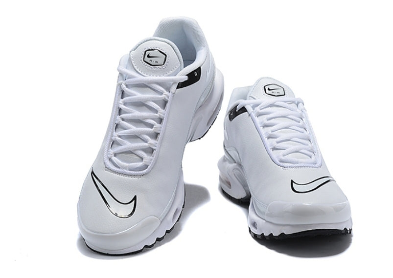 Les baskets Nike TN Mercurial incarnent un style audacieux et une performance ultime.
, leur design distinctif.pas cher.le moins cher.