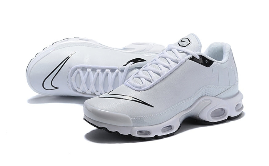 Les baskets Nike TN Mercurial incarnent un style audacieux et une performance ultime.
, leur design distinctif.pas cher.le moins cher.