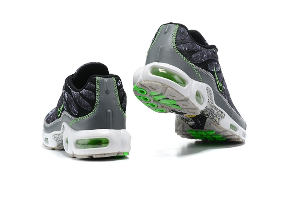 baskets Nike Air Max Plus Essential Crater Green