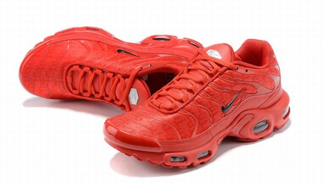 baskets Nike Tn  Air Max PlusUniversity Red Chile Red
