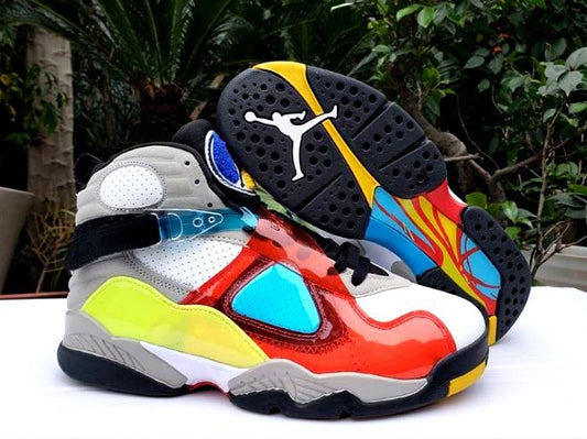 Les baskets Air Jordan 8 offrent un style audacieux et une performance exceptionnelle.
De plus, leur design distinctif et l'utilisation.