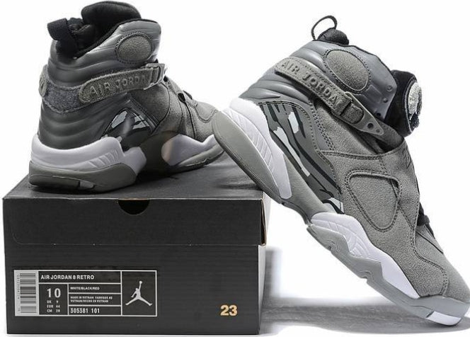 Les baskets Air Jordan 8 offrent un style audacieux et une performance exceptionnelle.
De plus, leur design distinctif et l'utilisation.
