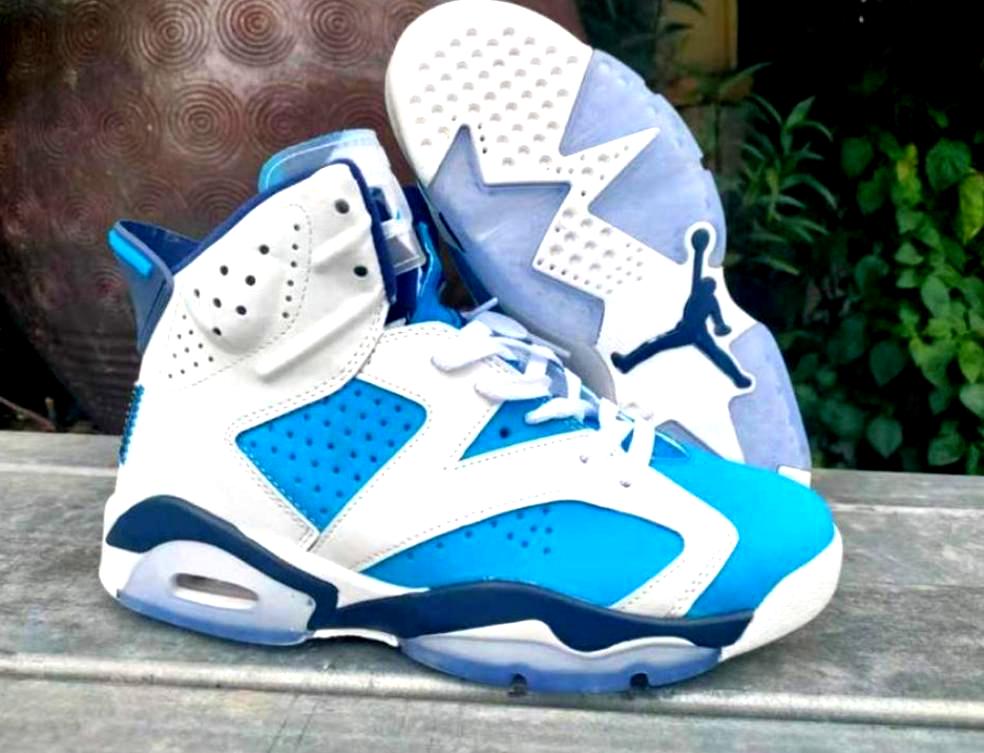 Les baskets Air Jordan 6 offrent un style emblématique performance remarquable.
design distinctif matériaux. Baskets pas Cher. Le moins cher.