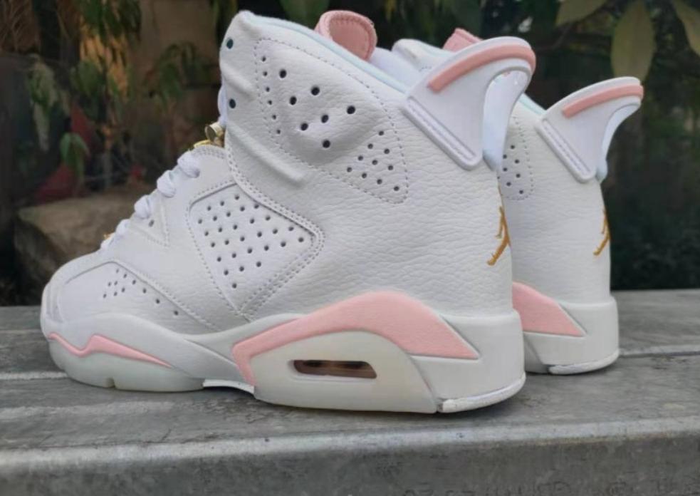 Les baskets Air Jordan 6 offrent un style emblématique  performance remarquable.
design distinctif matériaux. Baskets pas Cher. Le moins cher.