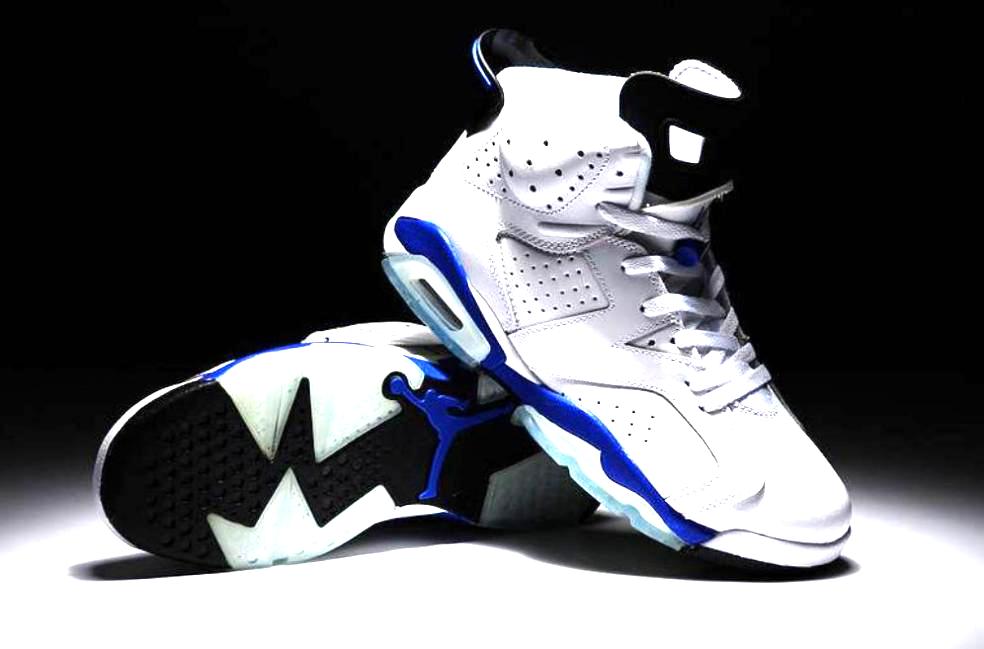 Les baskets Air Jordan 6 offrent un style emblématique  performance remarquable.
design distinctif matériaux. Baskets pas Cher. Le moins cher.