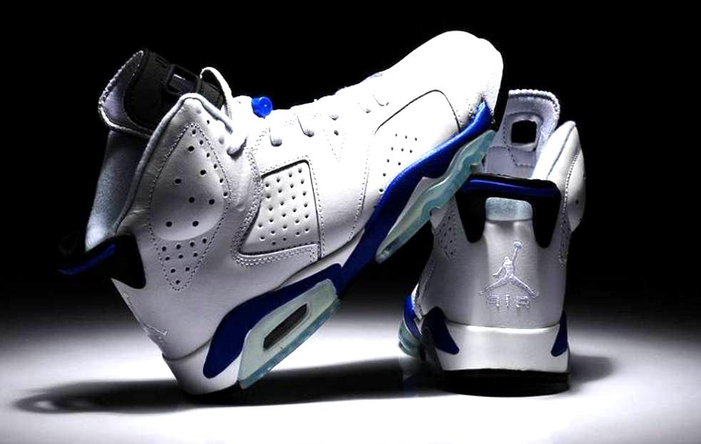 Les baskets Air Jordan 6 offrent un style emblématique  performance remarquable.
design distinctif matériaux. Baskets pas Cher. Le moins cher.