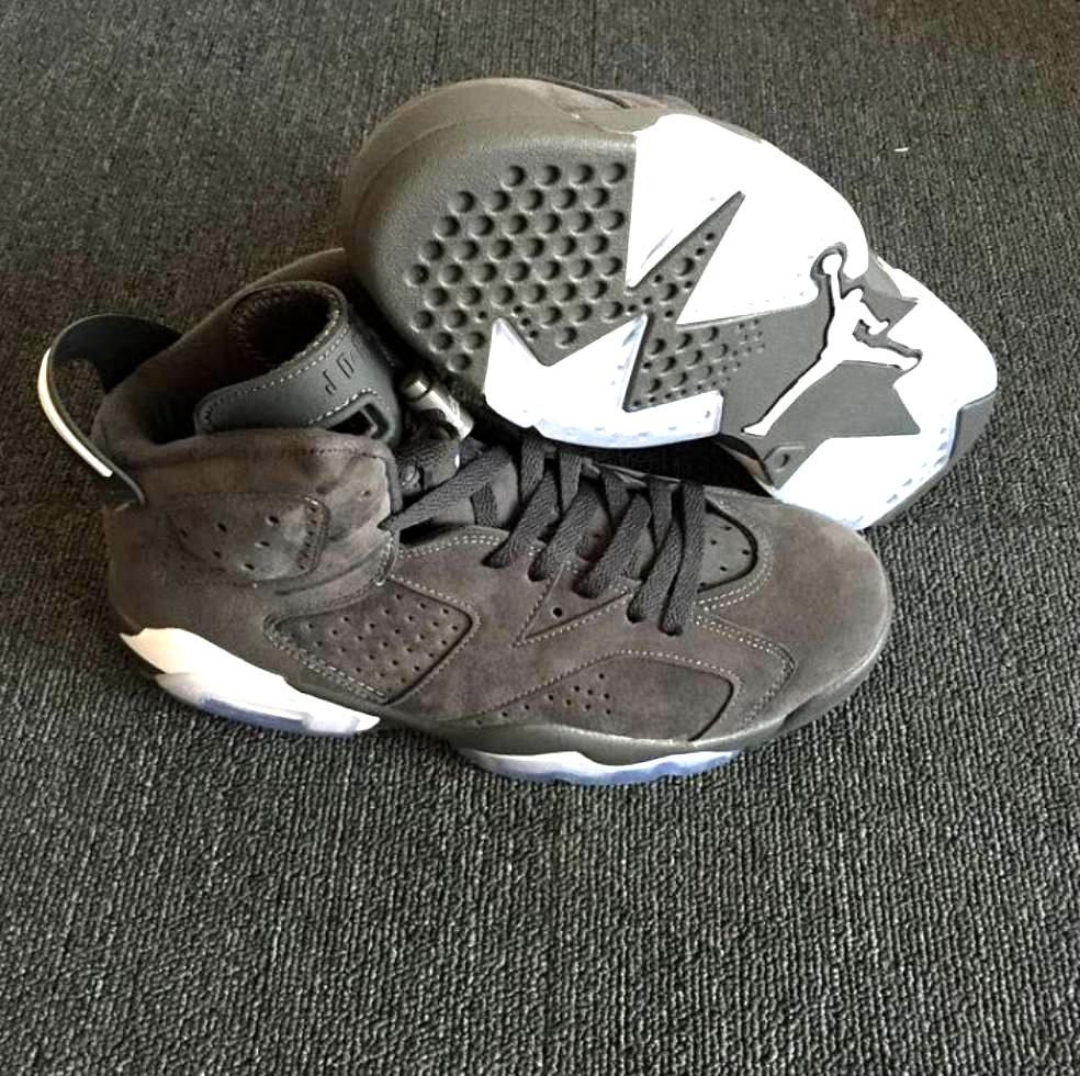 Les baskets Air Jordan 6 offrent un style emblématique  performance remarquable.
design distinctif matériaux. Baskets pas Cher. Le moins cher.