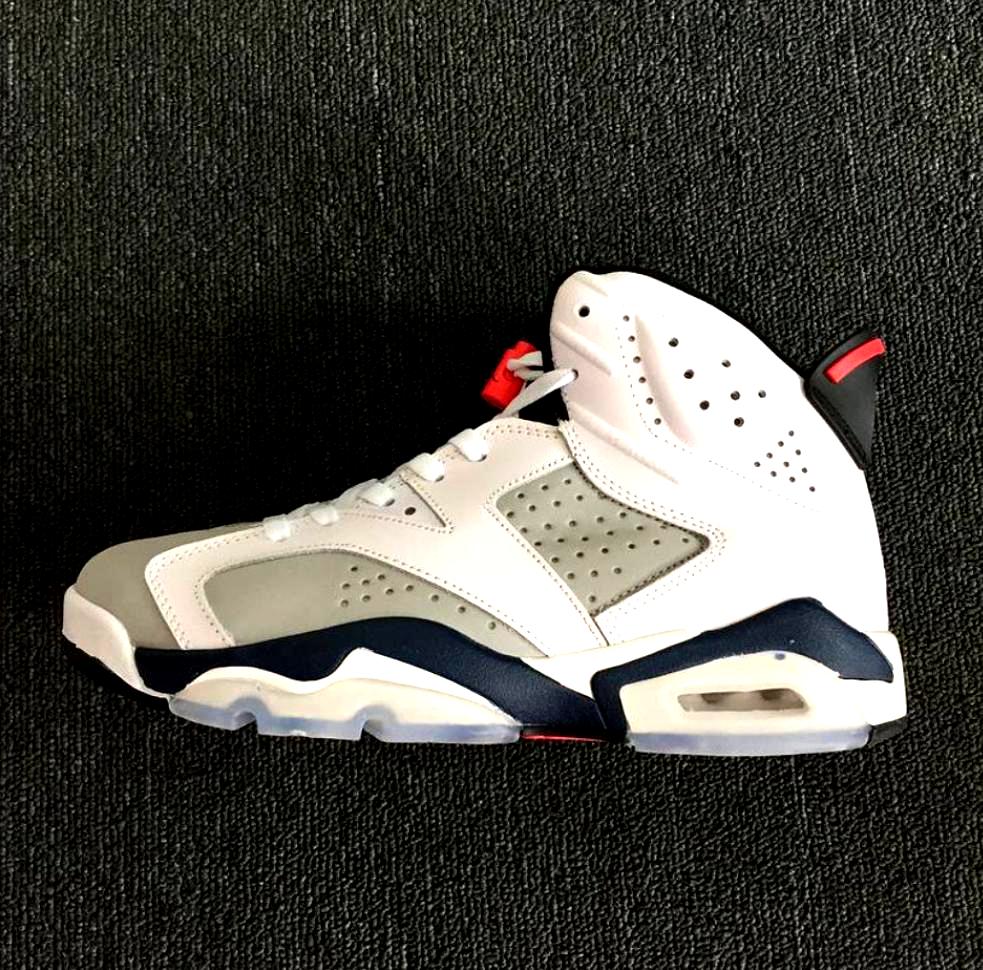 Les baskets Air Jordan 6 offrent un style emblématique  performance remarquable.
design distinctif matériaux. Baskets pas Cher. Le moins cher.