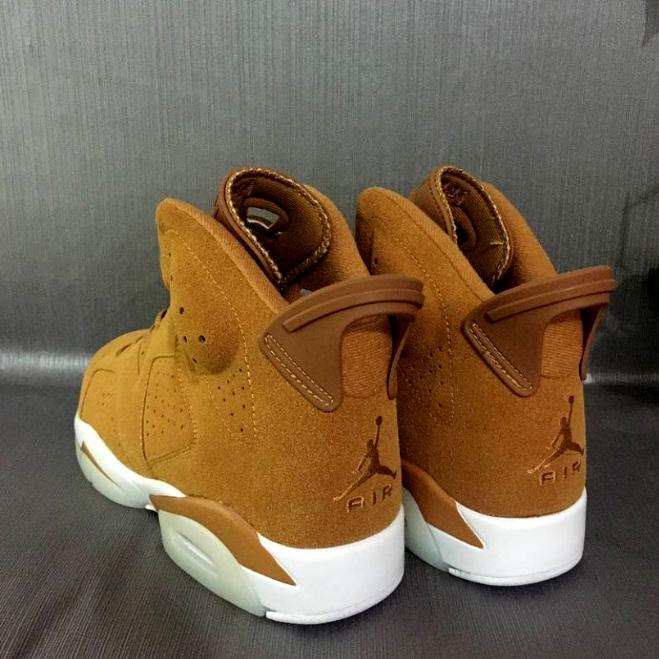 Les baskets Air Jordan 6 offrent un style emblématique  performance remarquable.
design distinctif matériaux. Baskets pas Cher. Le moins cher.