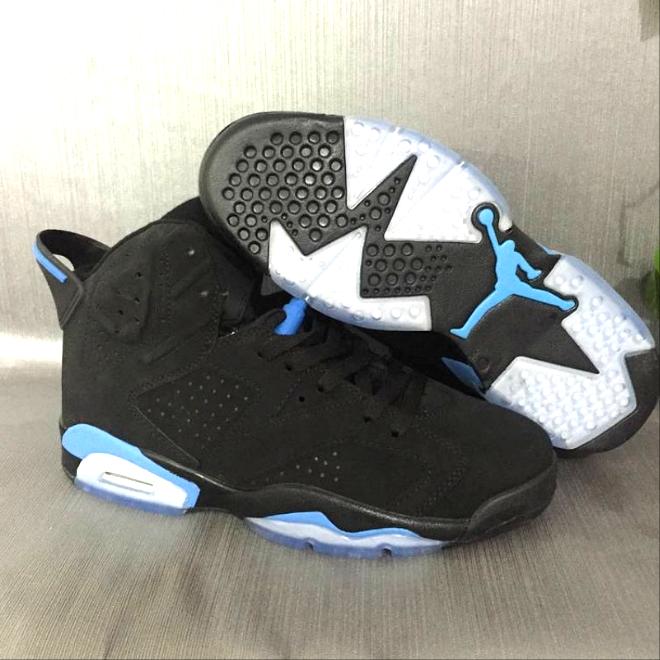 Les baskets Air Jordan 6 offrent un style emblématique  performance remarquable.
design distinctif matériaux. Baskets pas Cher. Le moins cher.