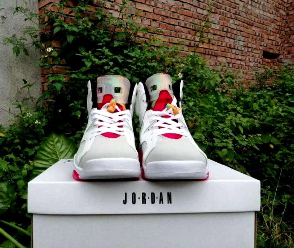 Les baskets Air Jordan 6 offrent un style emblématique  performance remarquable.
design distinctif matériaux. Baskets pas Cher. Le moins cher.