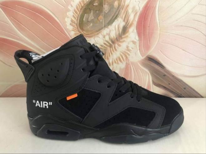 Les baskets Air Jordan 6 offrent un style emblématique performance remarquable.
design distinctif matériaux. Baskets pas Cher. Le moins cher.