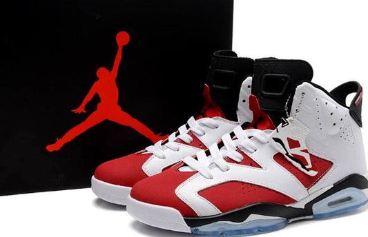 Les baskets Air Jordan 6 offrent un style emblématique  performance remarquable.
design distinctif matériaux. Baskets pas Cher. Le moins cher.