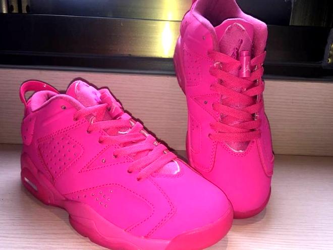 Les baskets Air Jordan 6 offrent un style emblématique performance remarquable.
design distinctif matériaux. Baskets pas Cher. Le moins cher.