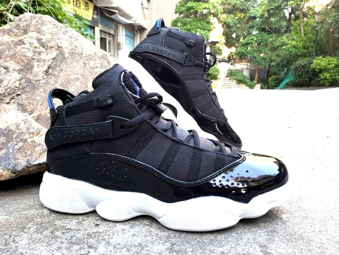 Les baskets Air Jordan 6 offrent un style emblématique  performance remarquable.
design distinctif matériaux. Baskets pas Cher. Le moins cher.