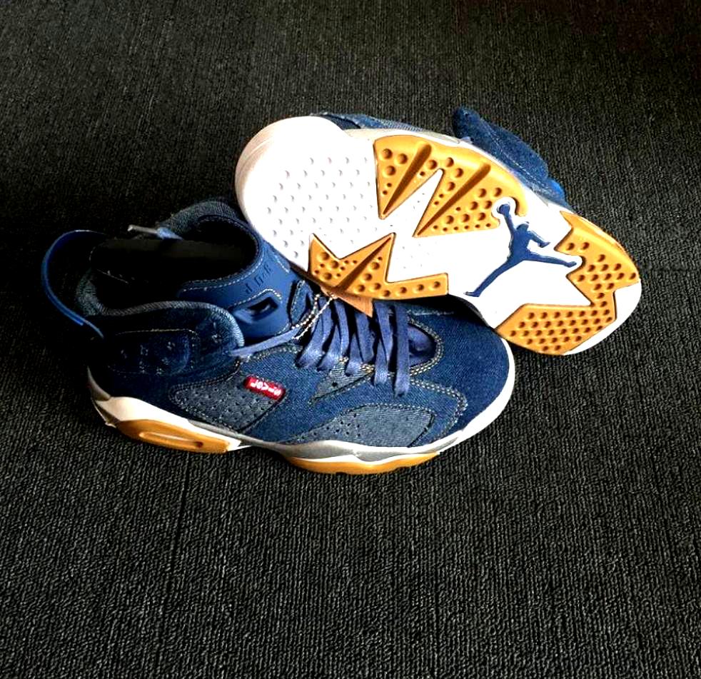 Les baskets Air Jordan 6 offrent un style emblématique  performance remarquable.
design distinctif matériaux. Baskets pas Cher. Le moins cher.