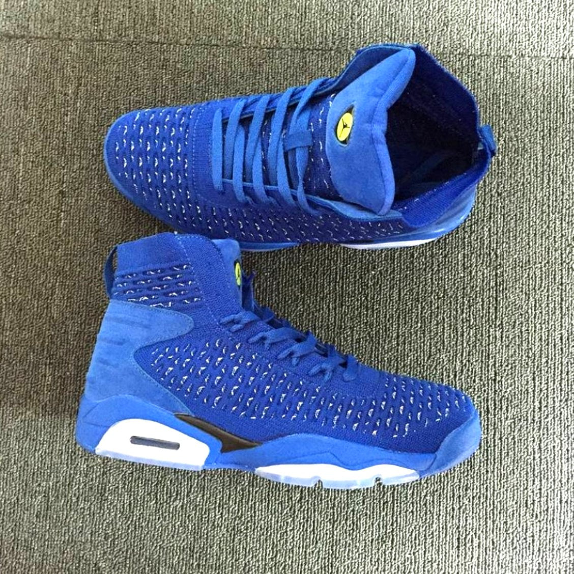 Les baskets Air Jordan 6 offrent un style emblématique performance remarquable.
design distinctif matériaux. Baskets pas Cher. Le moins cher.
