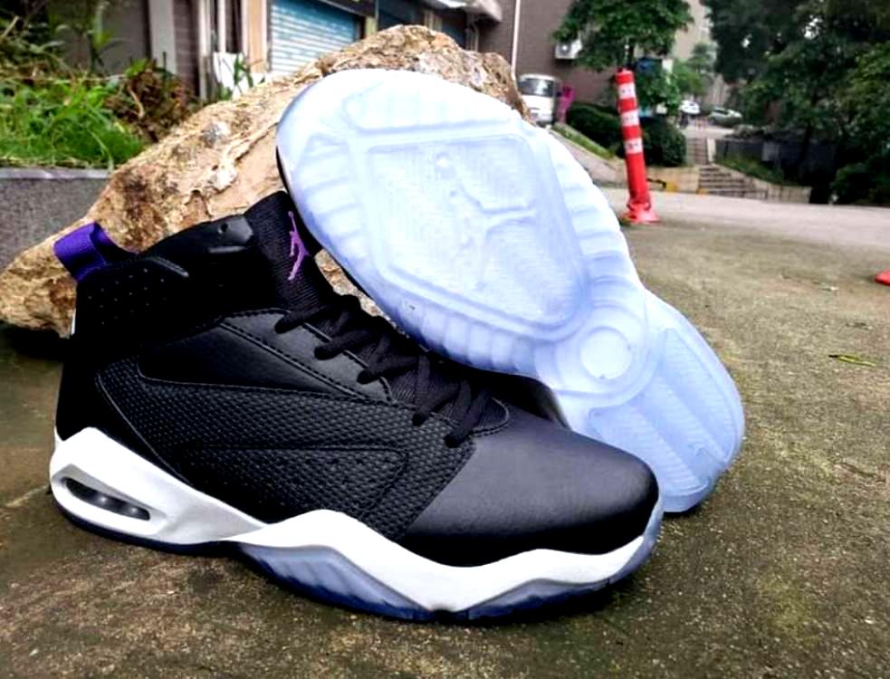 Jordan Lift Off
Black Dark Concord