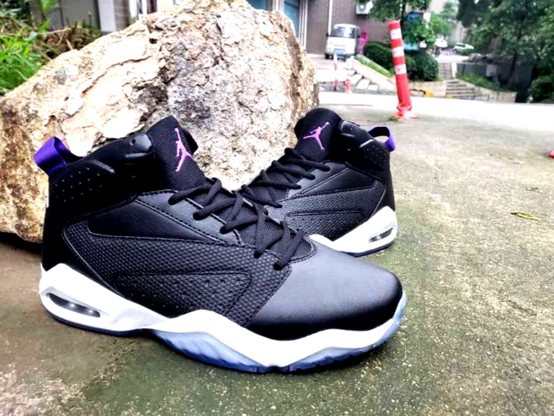 Jordan Lift Off
Black Dark Concord