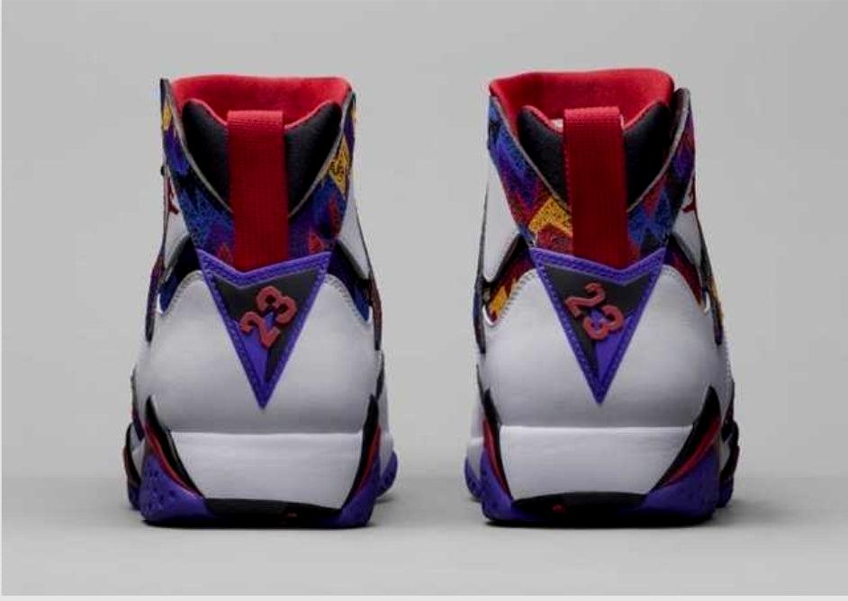 Les baskets Air Jordan 7 offrent un style iconique et une performance exceptionnelle.
design emblématique haute qualité. Au meilleur prix. Pas cher