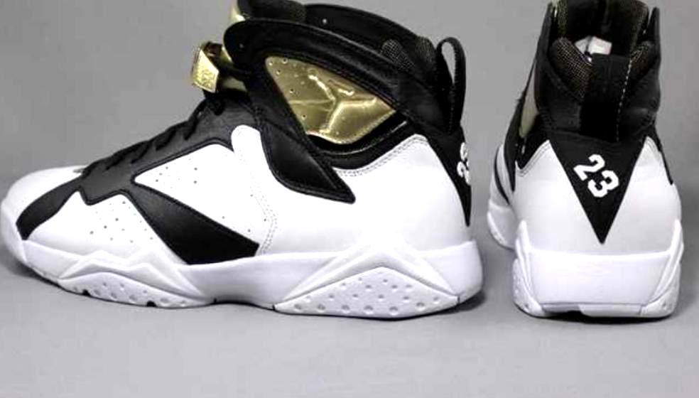 Les baskets Air Jordan 7 offrent un style iconique et une performance exceptionnelle.
design emblématique haute qualité. Au meilleur prix. Pas cher