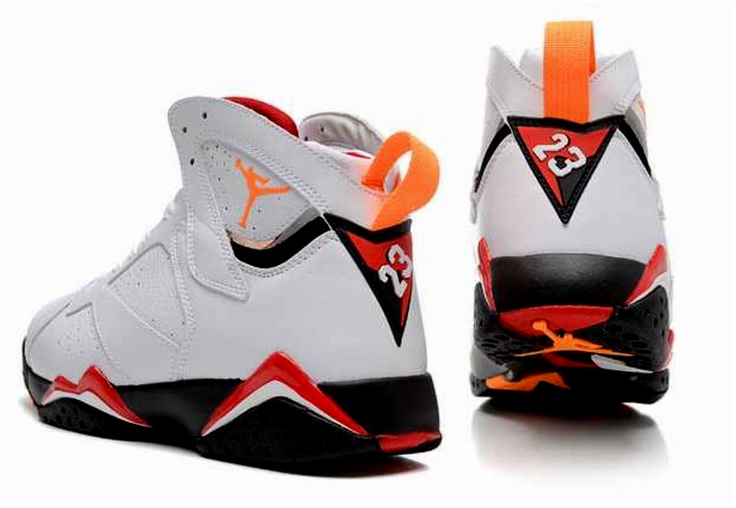Les baskets Air Jordan 7 offrent un style iconique et une performance exceptionnelle.
design emblématique haute qualité. Au meilleur prix. Pas cher