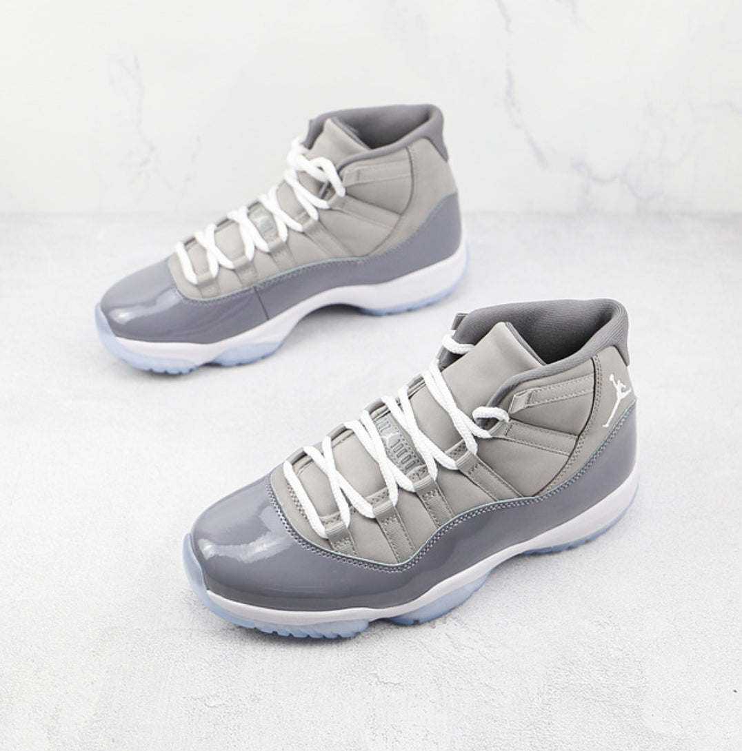 Les baskets Air Jordan 11 offrent un style légendaire et une performance exceptionnelle.design unique
Pas Cher. moin cher.